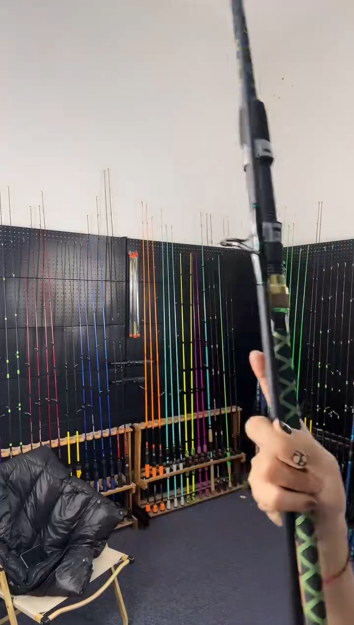 2.7m碳素SURF2.7米H直柄（瑕疵尾货竿，没有售后，介意勿拍）