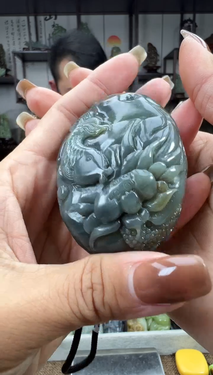 未镶嵌和田玉把件1