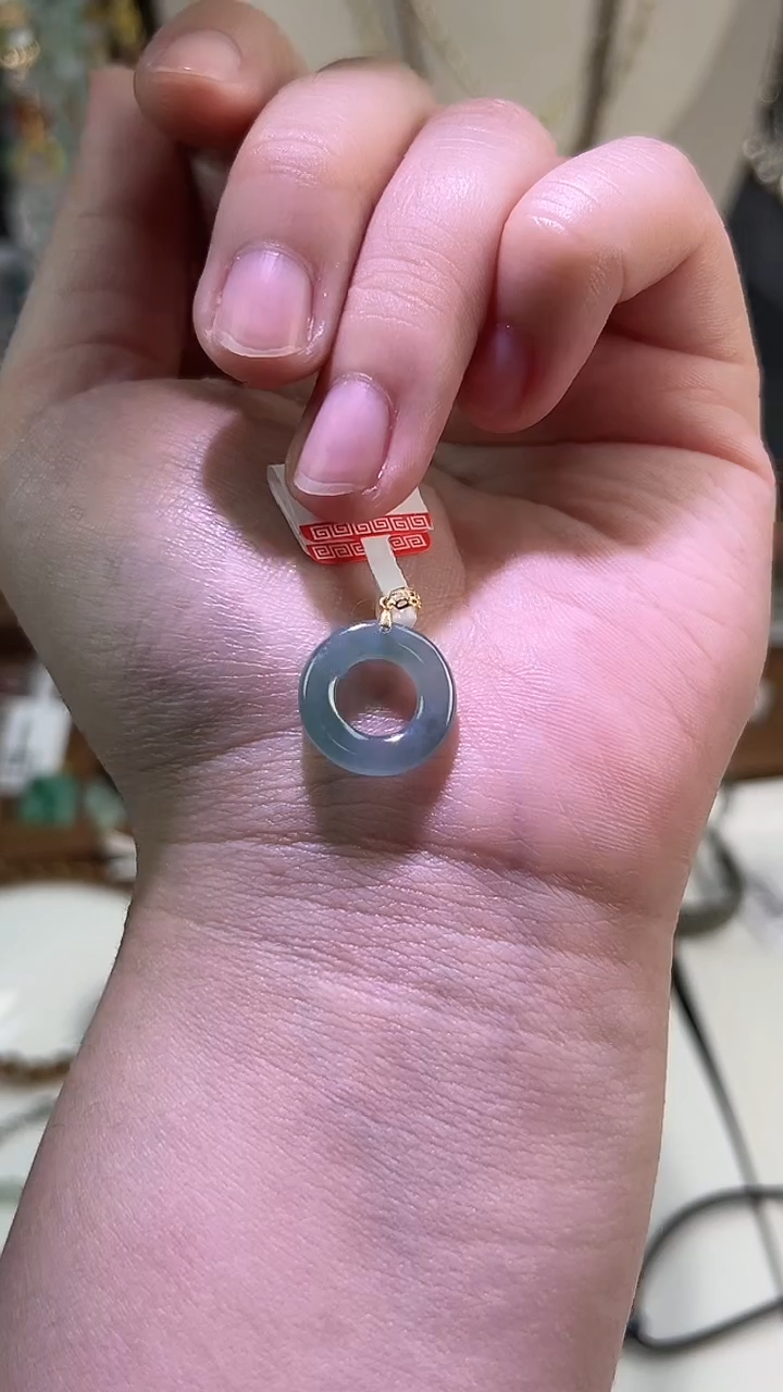 【闪购商品】翡翠颈饰18K金镶嵌99甜甜圈