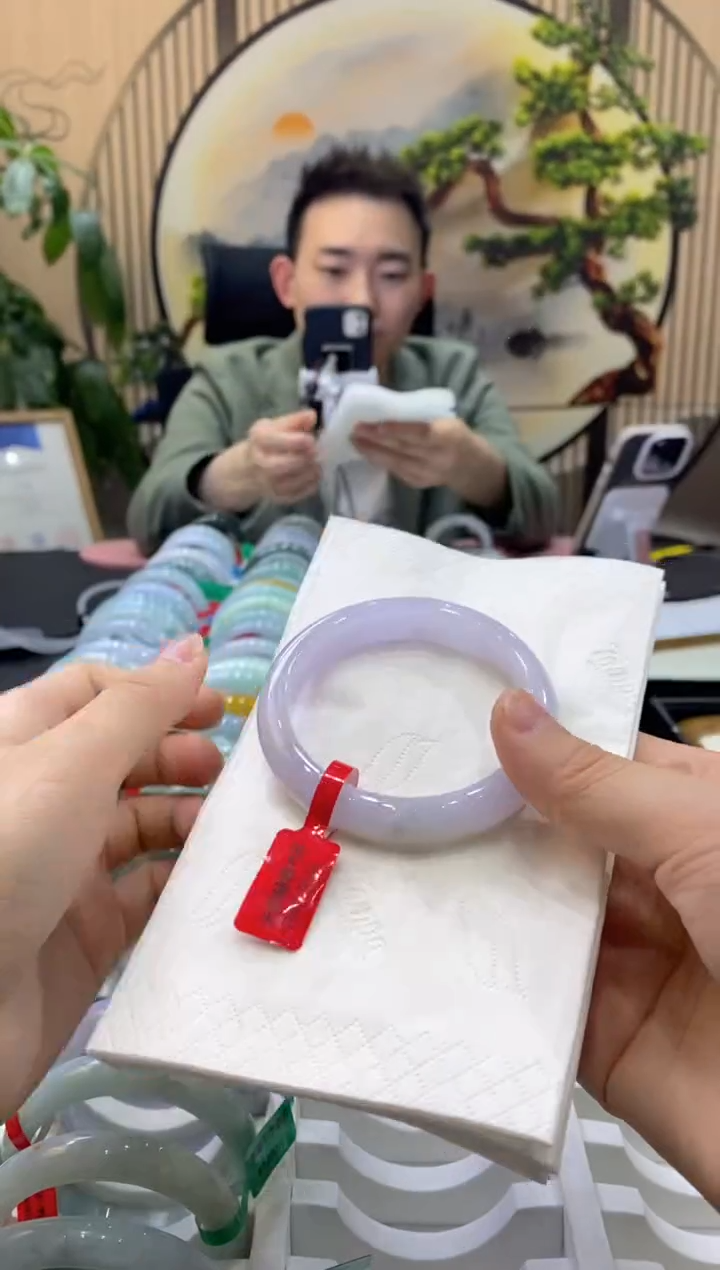 【闪购商品】翡翠手镯未镶嵌00002920