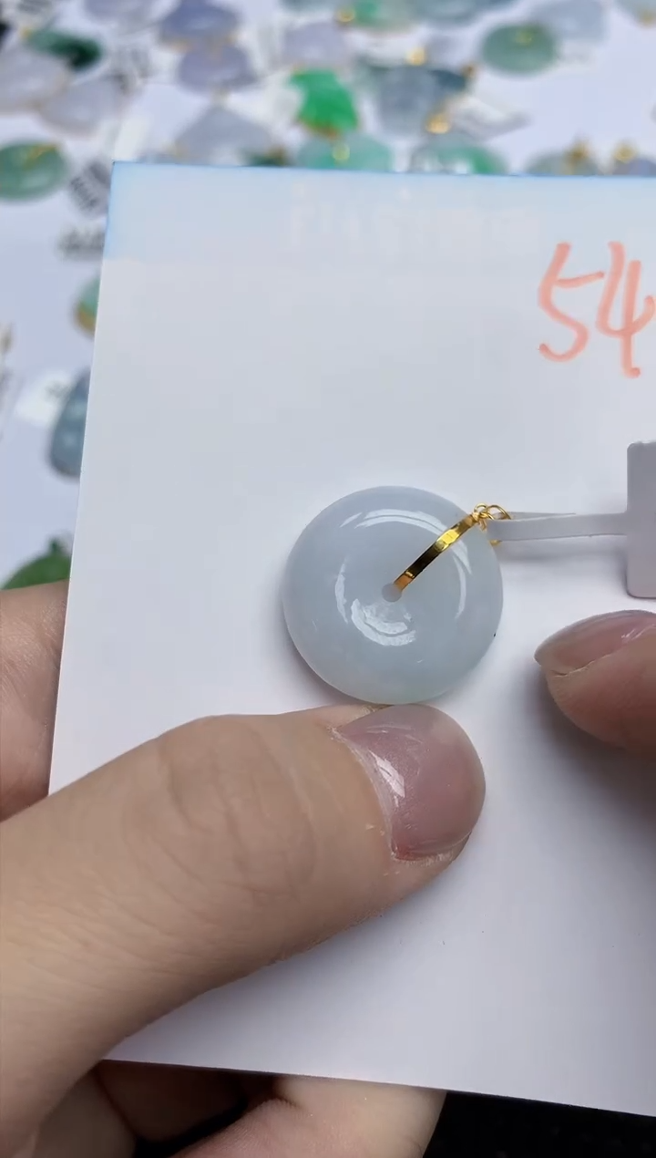 【闪购商品】翡翠颈饰18K金镶嵌天然翡翠A货