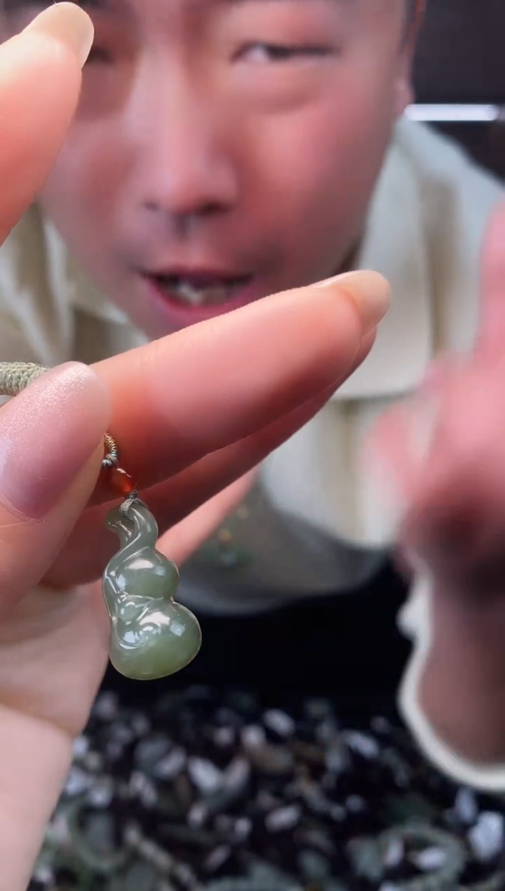 【闪购商品】和田玉颈饰未镶嵌多样性发货，拍一发一