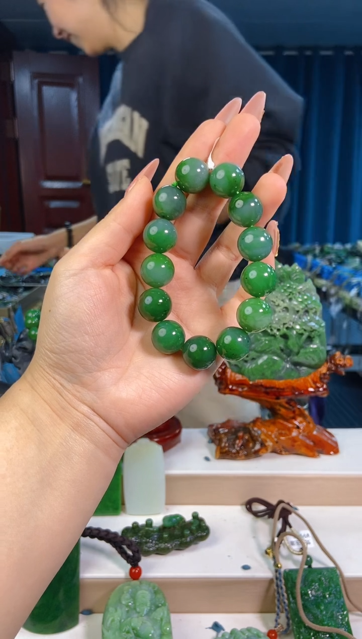 【闪购商品】和田玉挂件未镶嵌1
