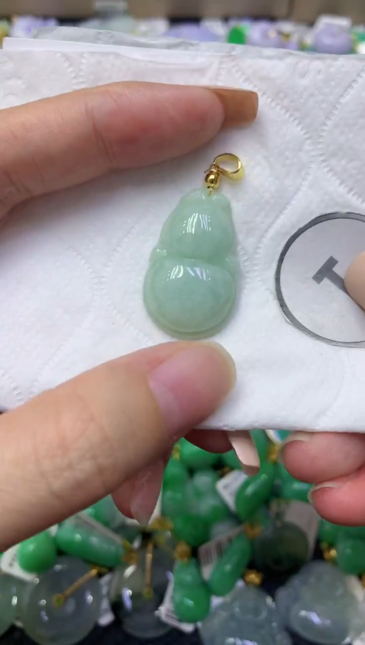 颈饰未镶嵌翡翠天然缅甸翡翠A货