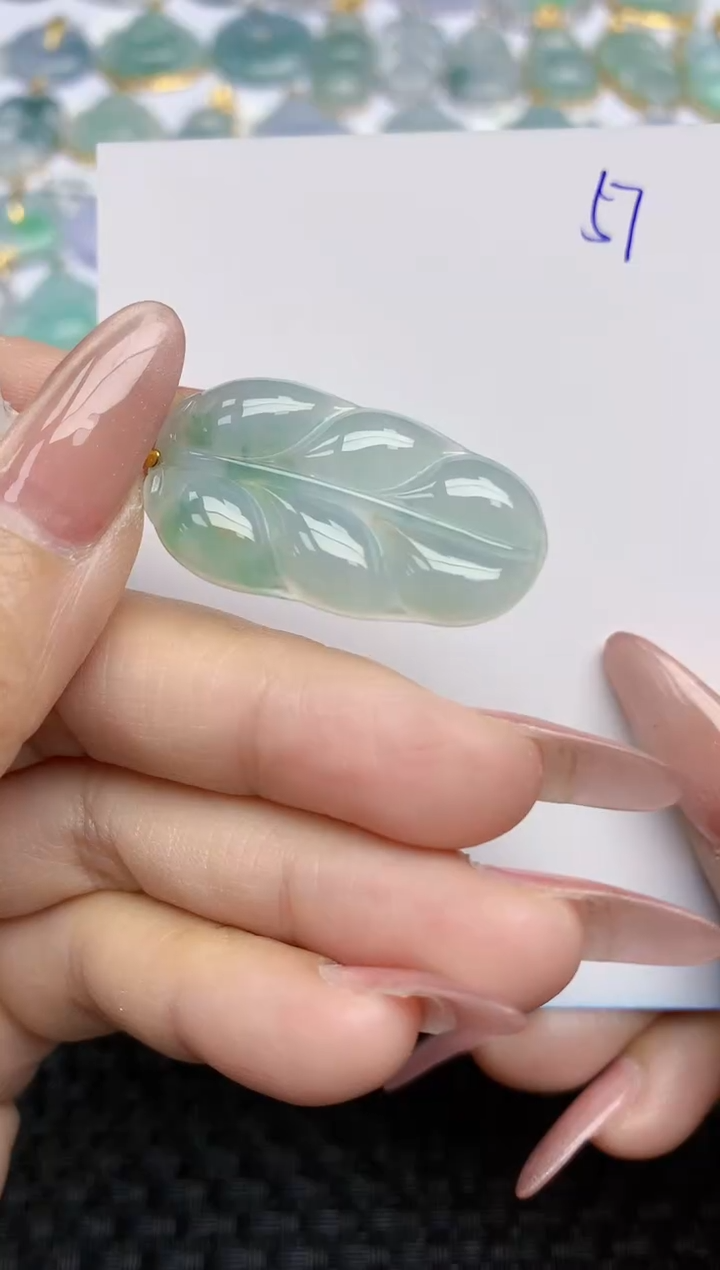 【闪购商品】翡翠颈饰18K金镶嵌天然A货翡翠 57