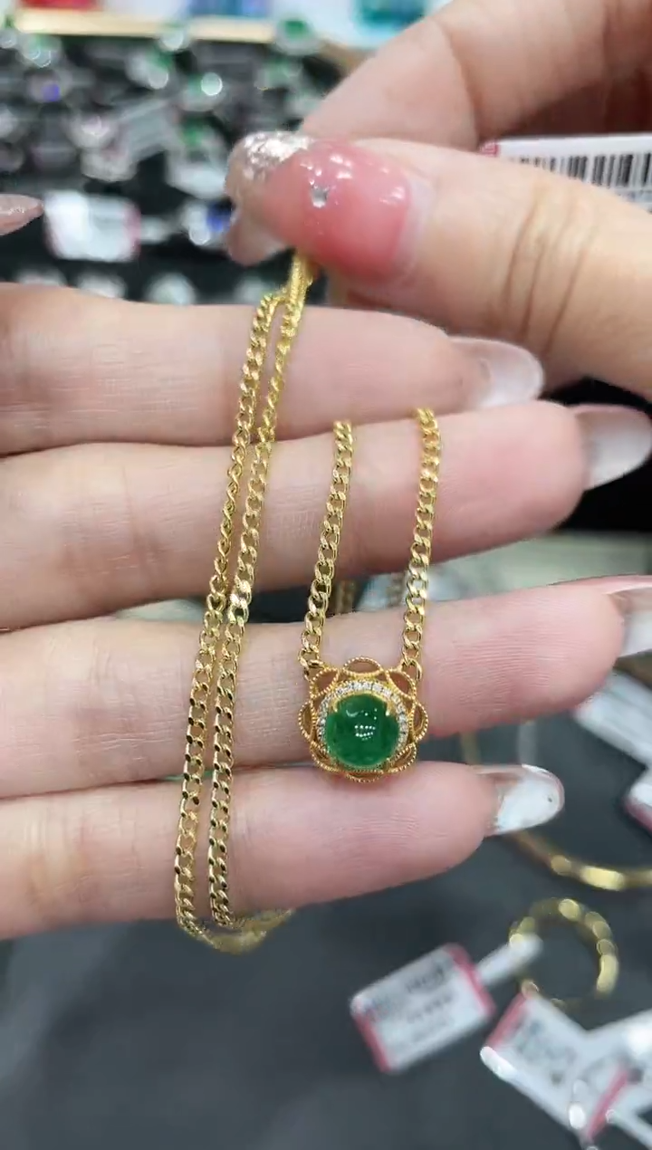 项链18K金镶嵌祖母绿项链