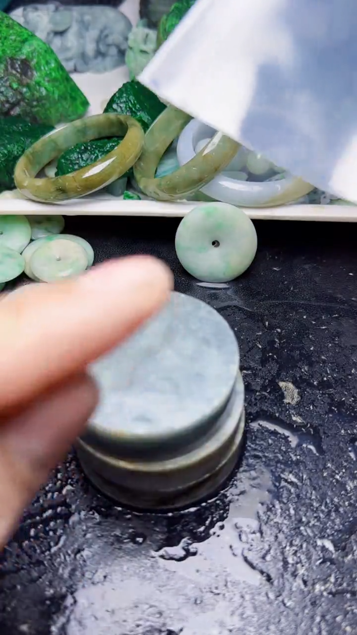 未镶嵌挂件翡翠174