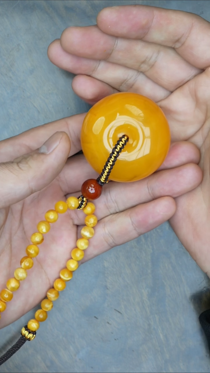 【闪购商品】琥珀裸石未镶嵌老蜡平安扣吊坠