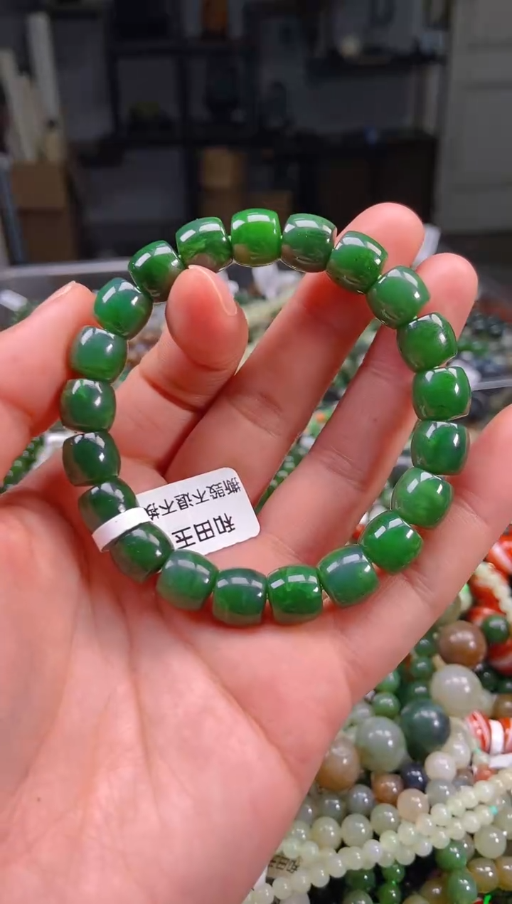 和田玉未镶嵌挂件1