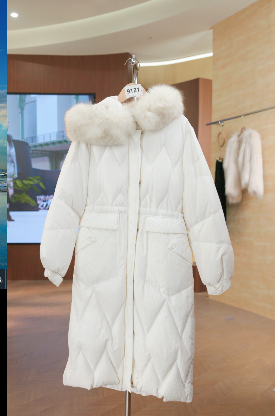 9121 秋冬款气质时尚百搭羽绒女装