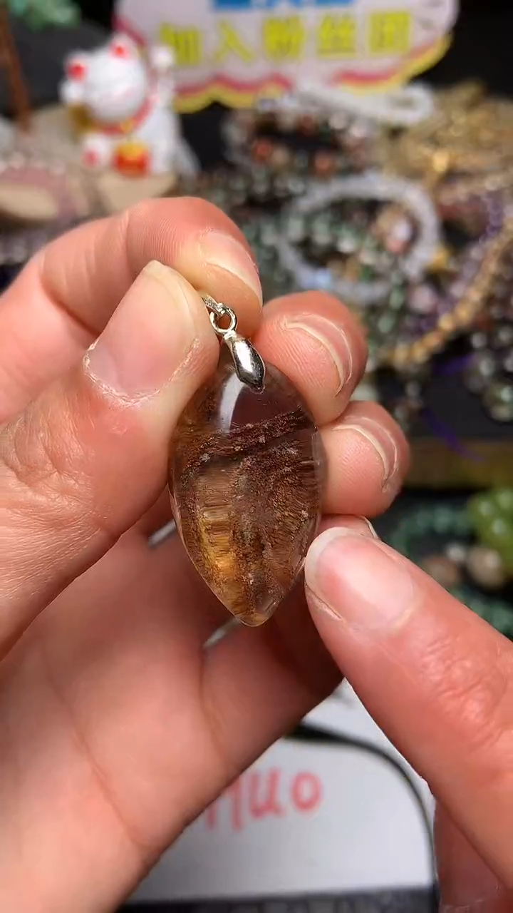 【闪购商品】水晶吊坠(赠链)未镶嵌77