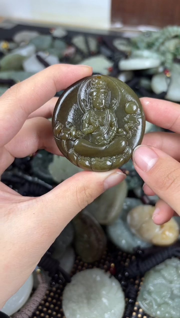 【闪购商品】和田玉颈饰未镶嵌1