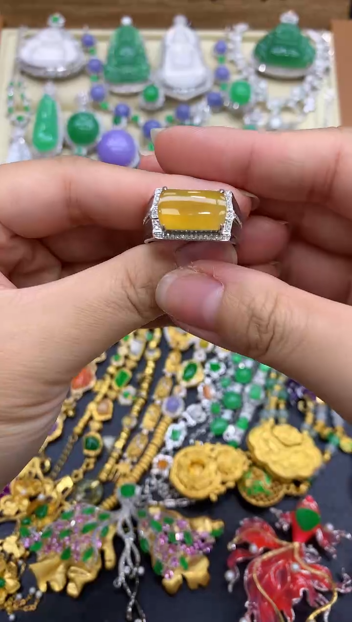 翡翠戒指18K金镶嵌287-中国好珍宝