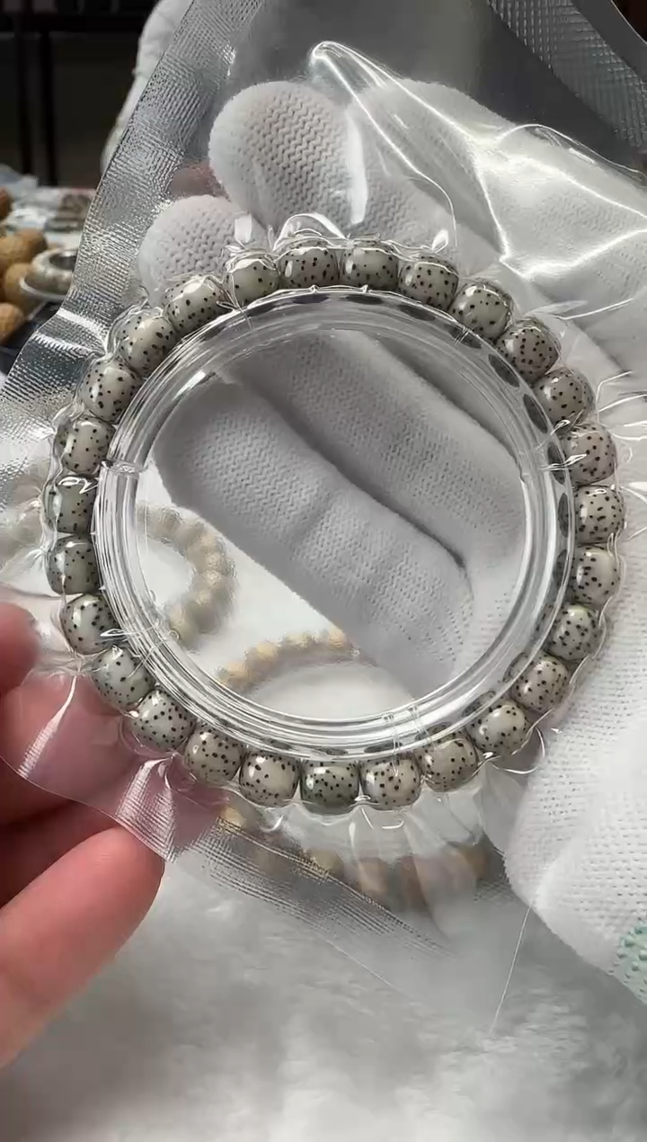 【闪购商品】星月菩提手串纯绿了！！！！