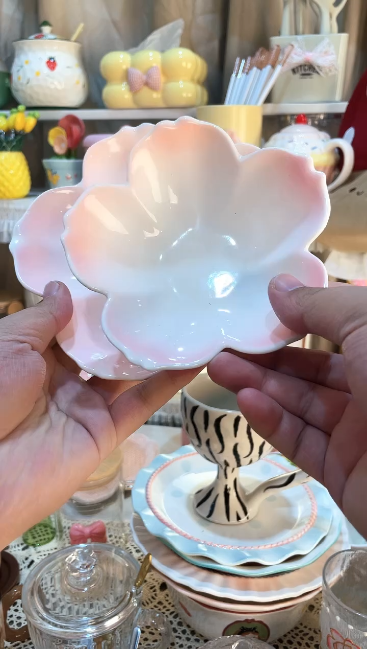 【闪购商品】瓷片花朵碟 品质好，发货快，放心拍