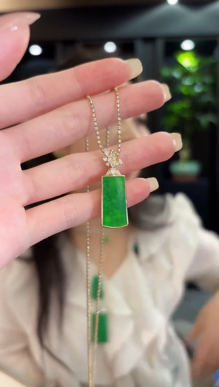 吊坠(不含链)未镶嵌翡翠w缅料A货/多样性发货/一件