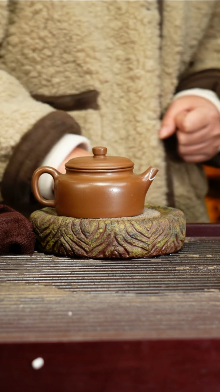 宜兴原矿紫砂壶茶壶宜兴原矿紫砂壶茶壶150C