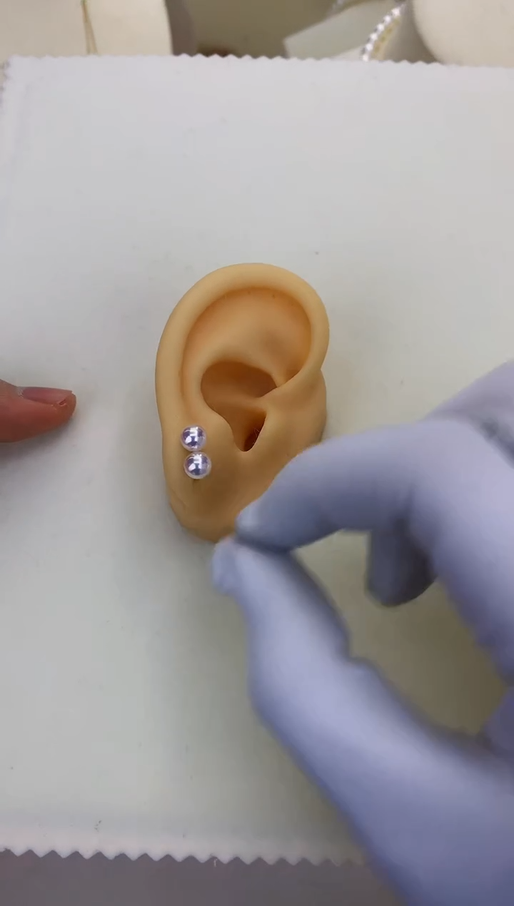 18K金镶嵌DA海水珍珠 GD001 5-6 素钉定制