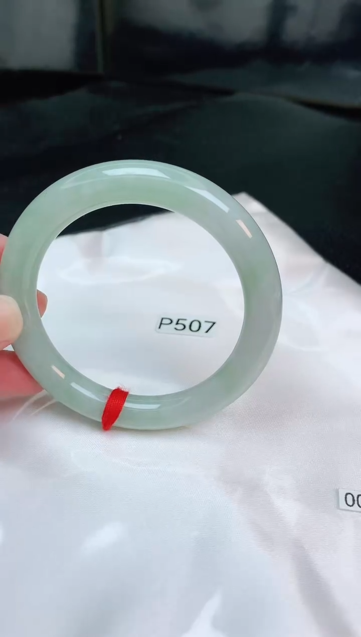 翡翠未镶嵌手镯缅甸天然A货翡翠手镯