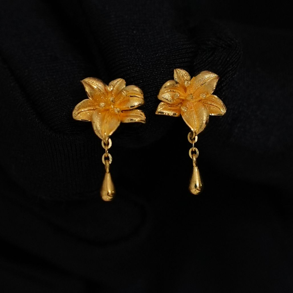 鳳喆古法錾刻工艺设计师款花花婚嫁五金国风耳钉足金（一对）