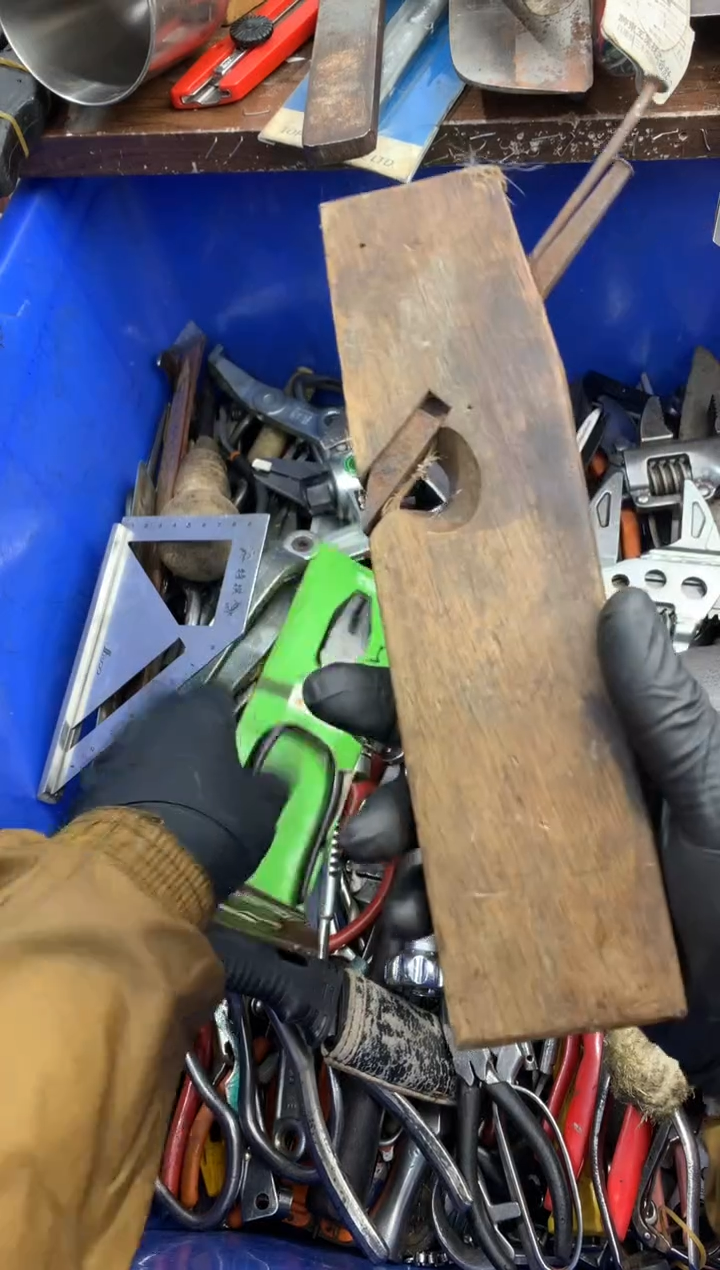 云**巅可乐日本工具仓库闪购链接