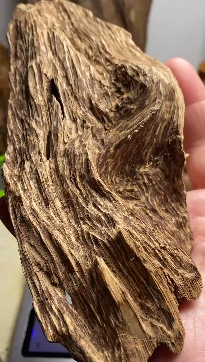 【闪购商品】沉香摆件马泥涝沉香原料55克