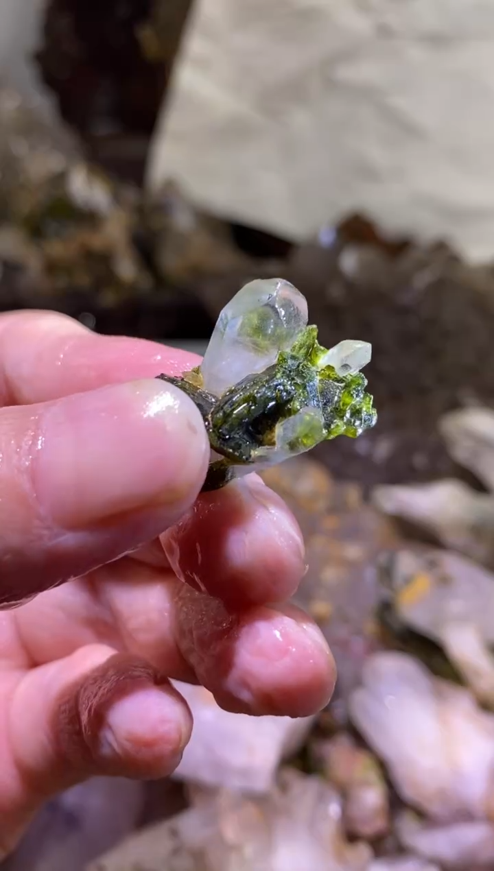 未镶嵌珠宝半成品水晶52号四川超七花园水晶