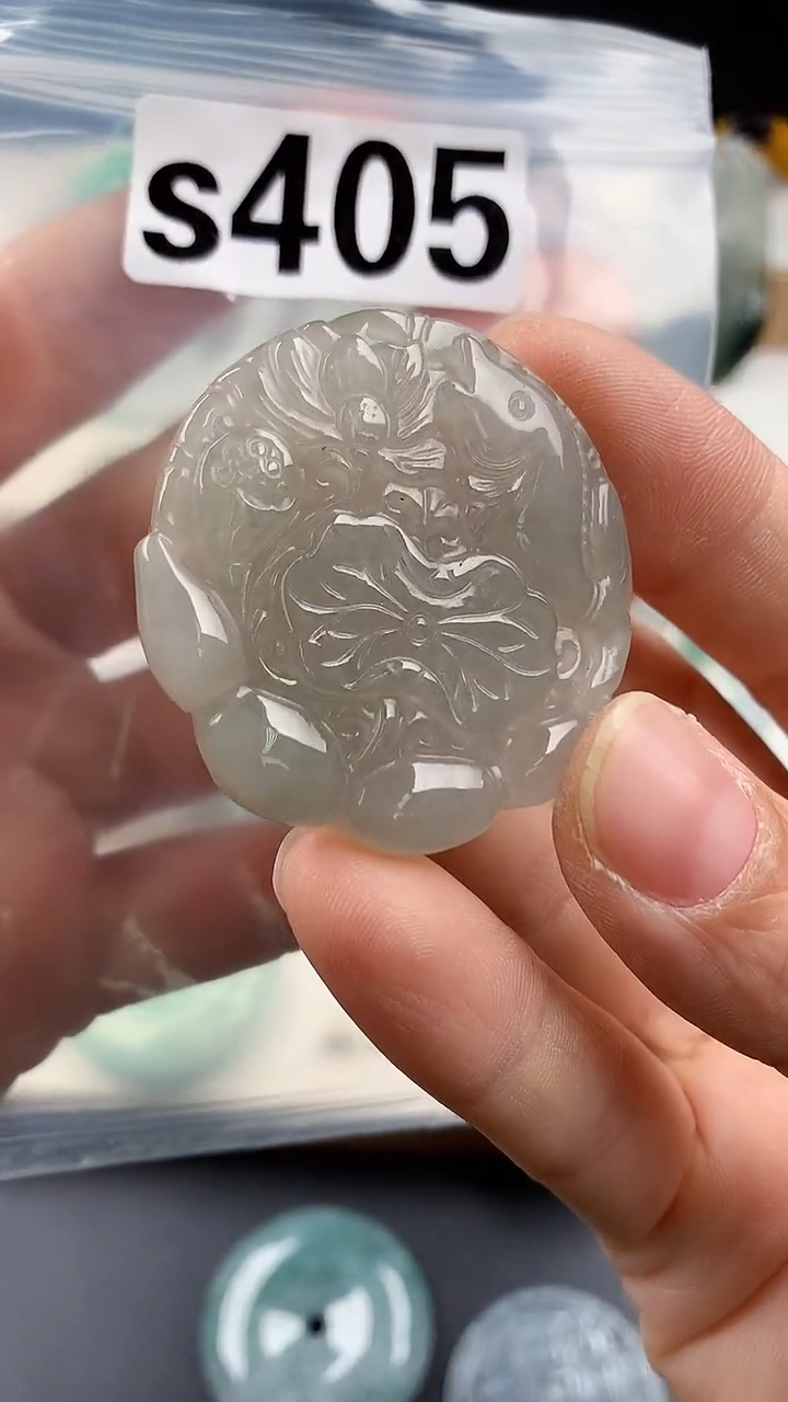 颈饰未镶嵌翡翠天然翡翠吊坠挂件