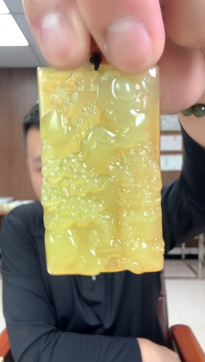 未镶嵌岫玉吊坠(赠链)岫玉花玉山水拍吊坠