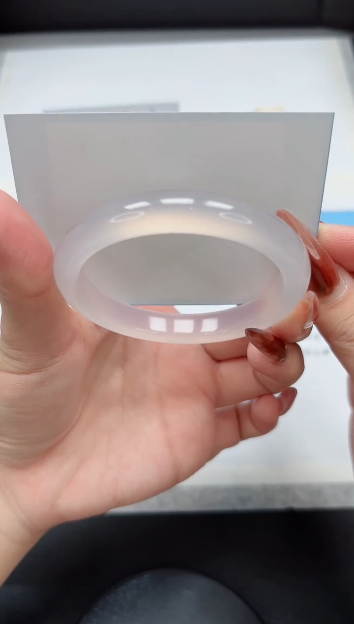 【闪购商品】玛瑙/玉髓手镯未镶嵌8/荔枝57