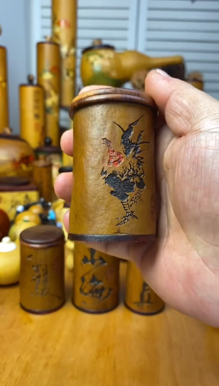 简*哥呼噜呼噜呼噜呼噜葫芦