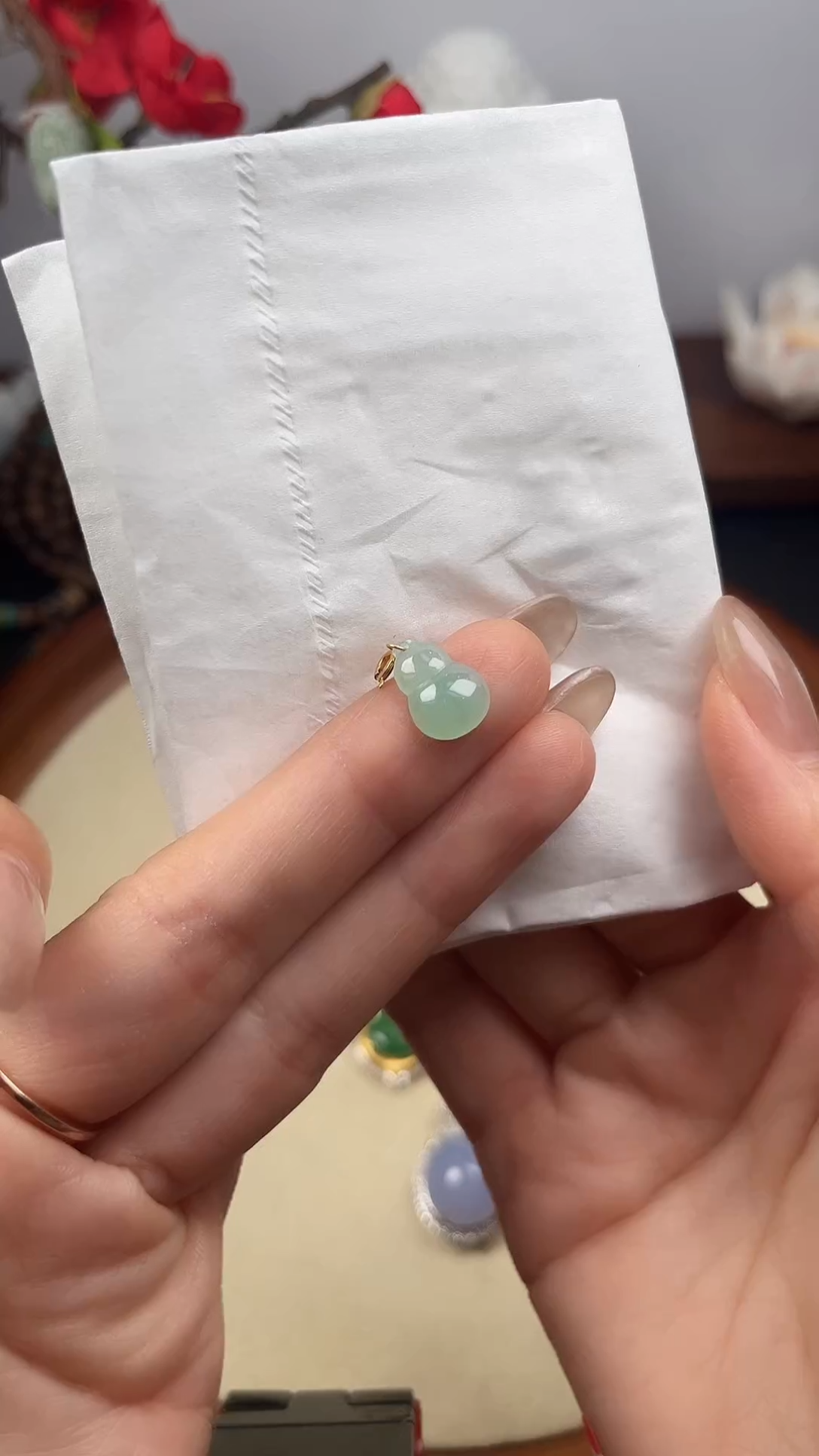 吊坠(不含链)18K金镶嵌翡翠 