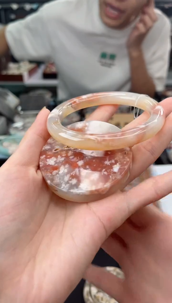 【闪购商品】石英质玉手镯未镶嵌61圈口（赠品镯心）3931377