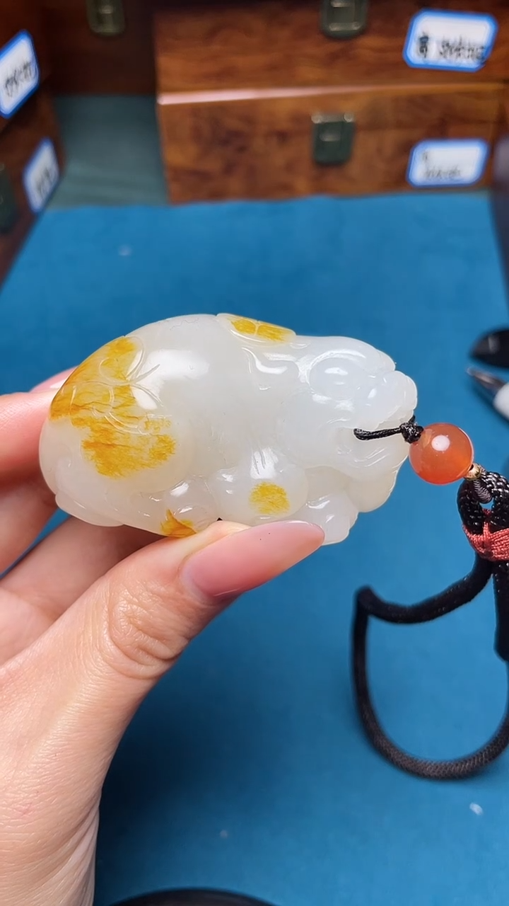 【闪购商品】和田玉把件未镶嵌和田玉