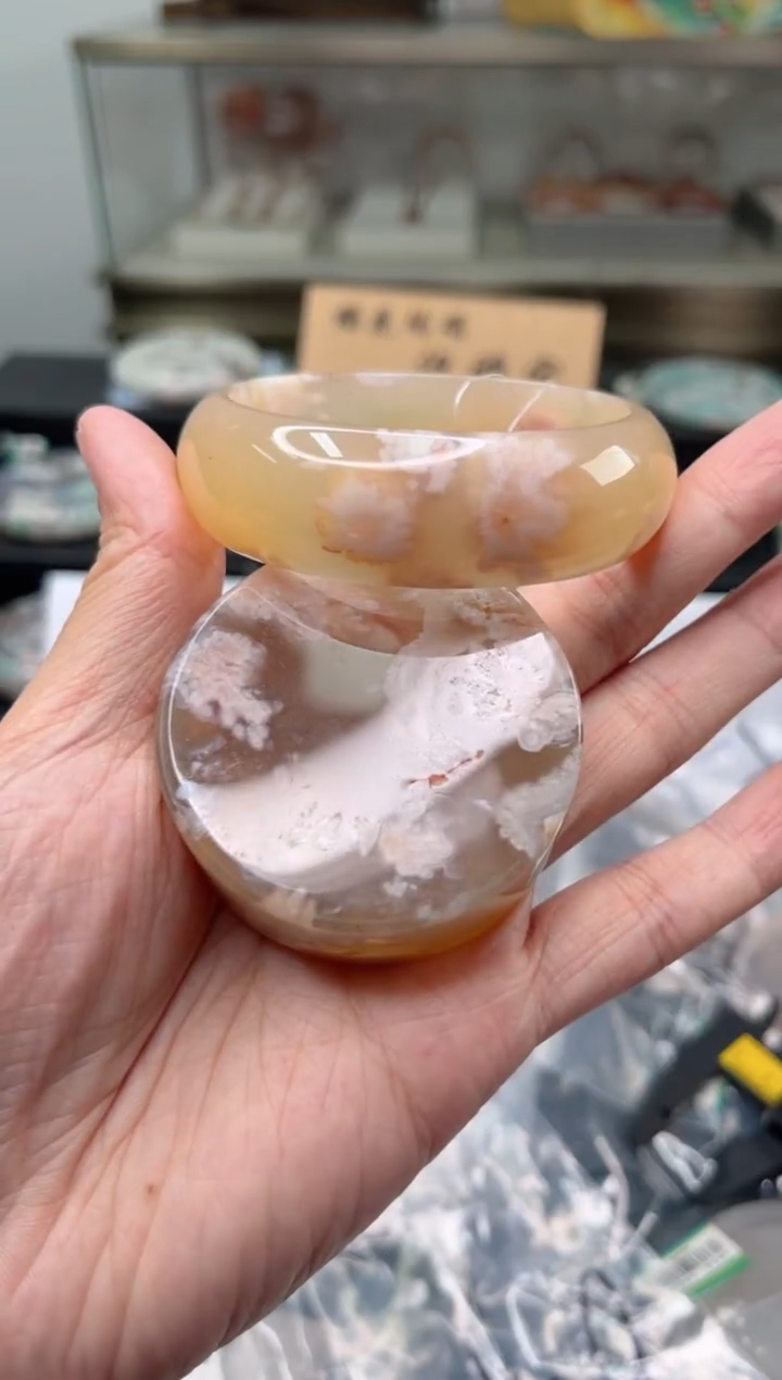 未镶嵌手镯石英质玉55圈口（赠品镯心）6608106