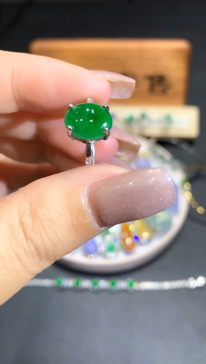 【闪购商品】翡翠戒指未镶嵌团购