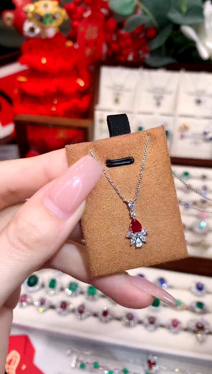 【闪购商品】红宝石项链18K金镶嵌0.44ct/天然宝石/七天无理由