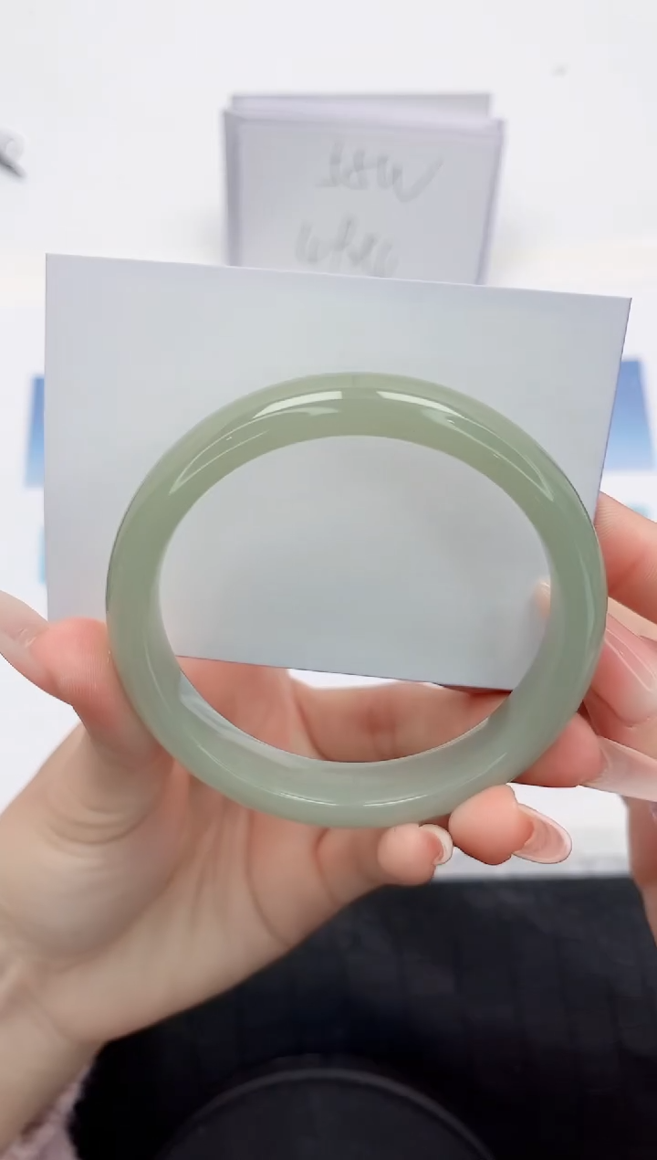 【闪购商品】石英质玉手镯未镶嵌L308-60