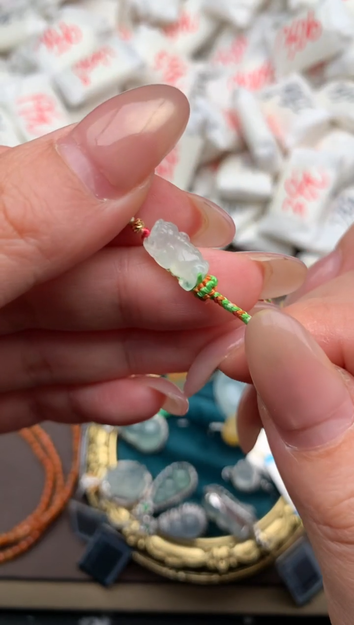 【闪购商品】翡翠手绳未镶嵌 一