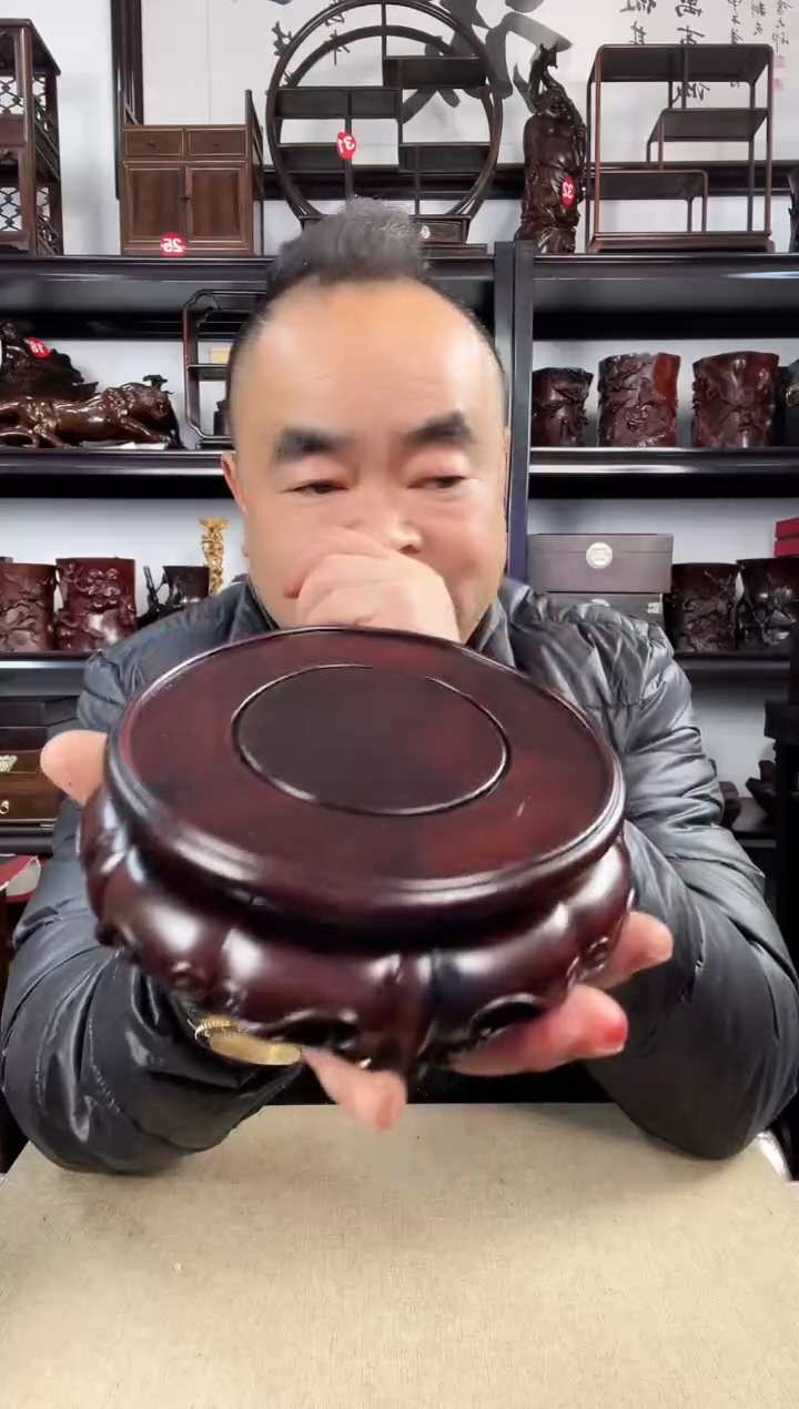 木老李红木工艺品78瑕疵