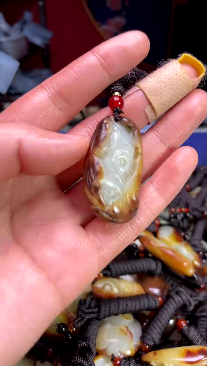 【闪购商品】和田玉颈饰未镶嵌1