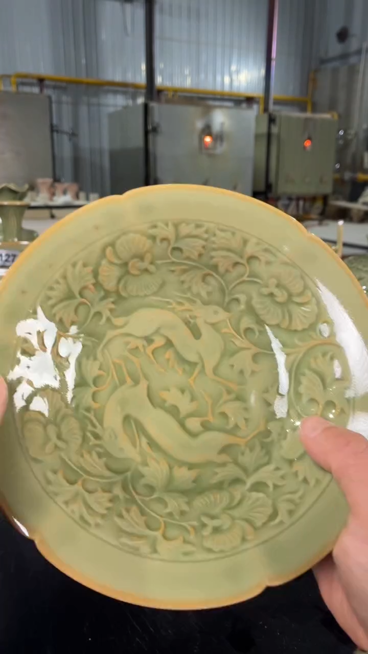 耀州窑仰山双鹿盘微瑕143