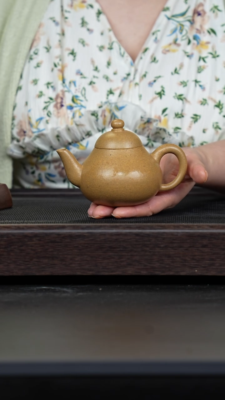 紫砂茶壶七彩段梨形