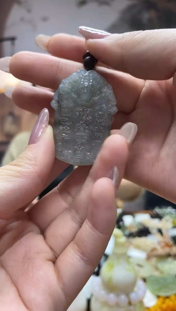 未镶嵌岫玉吊坠·