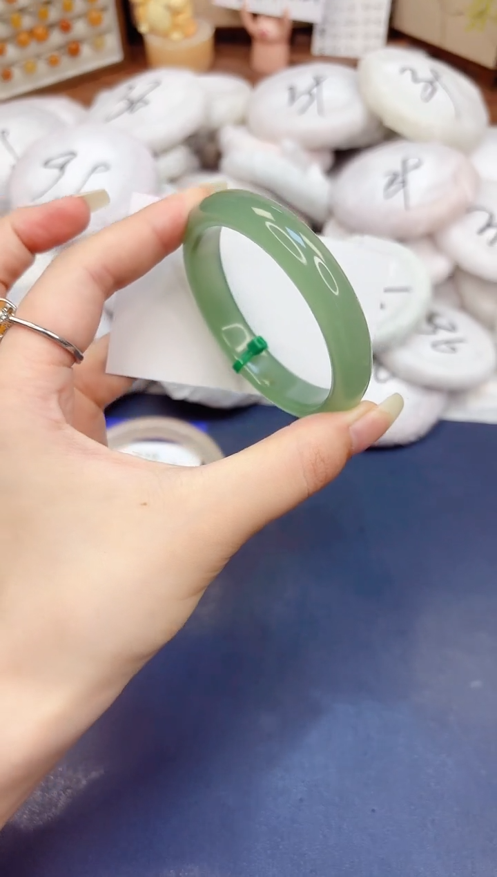 石英质玉手镯未镶嵌271-东陵玉-圈口55