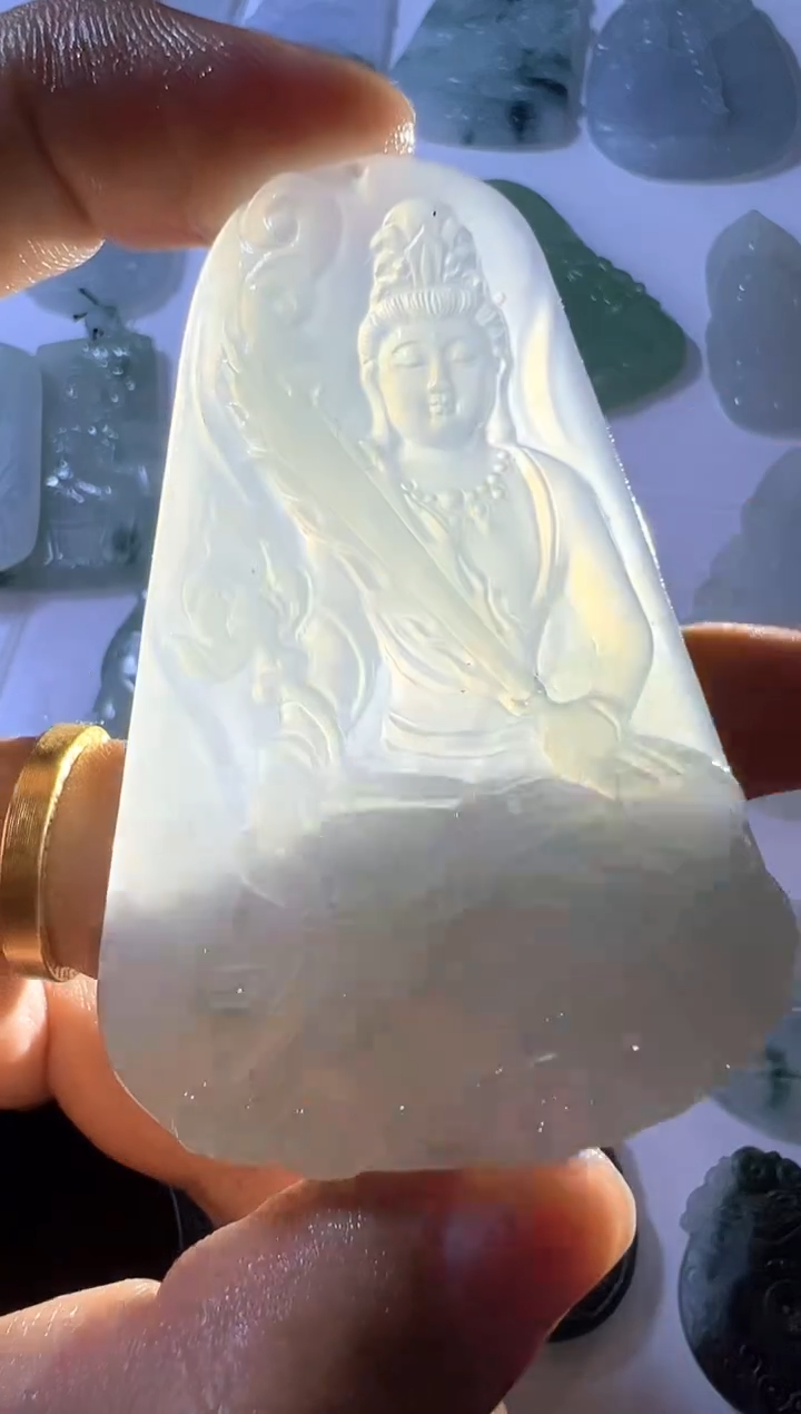 未镶嵌定制翡翠挂件