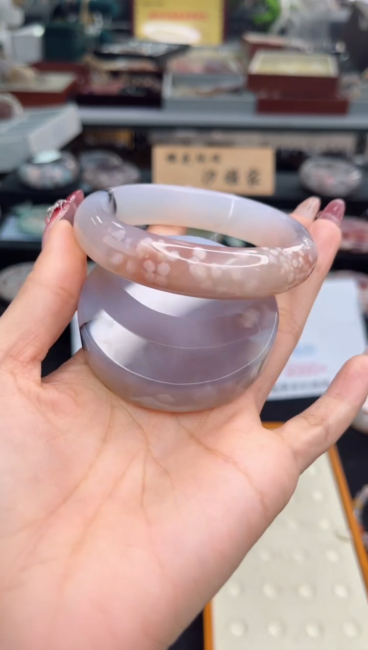 【闪购商品】石英质玉手镯未镶嵌60圈口（赠品镯心）3429137