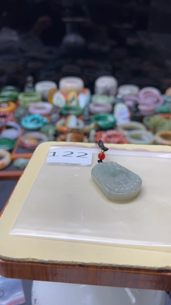 【闪购商品】石英质玉手镯未镶嵌122