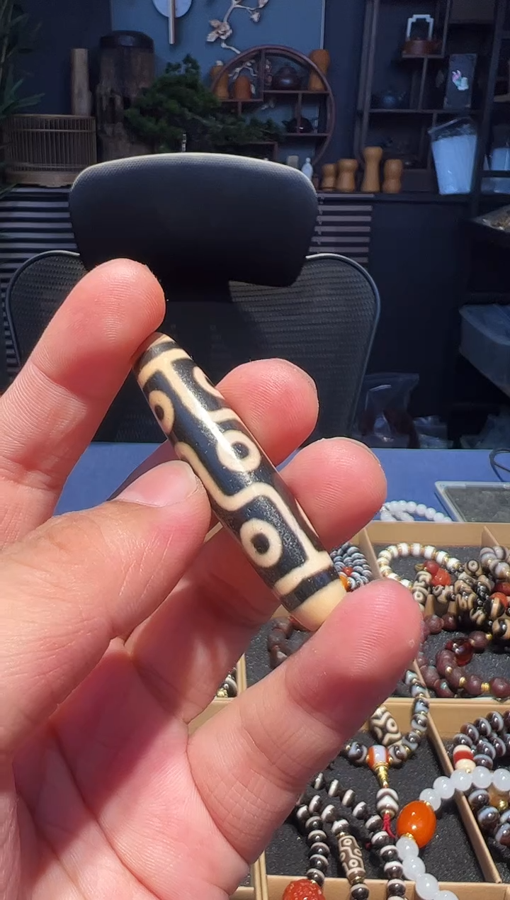 玛瑙/玉髓（覆膜）吊坠(不含链)未镶嵌九眼吊坠