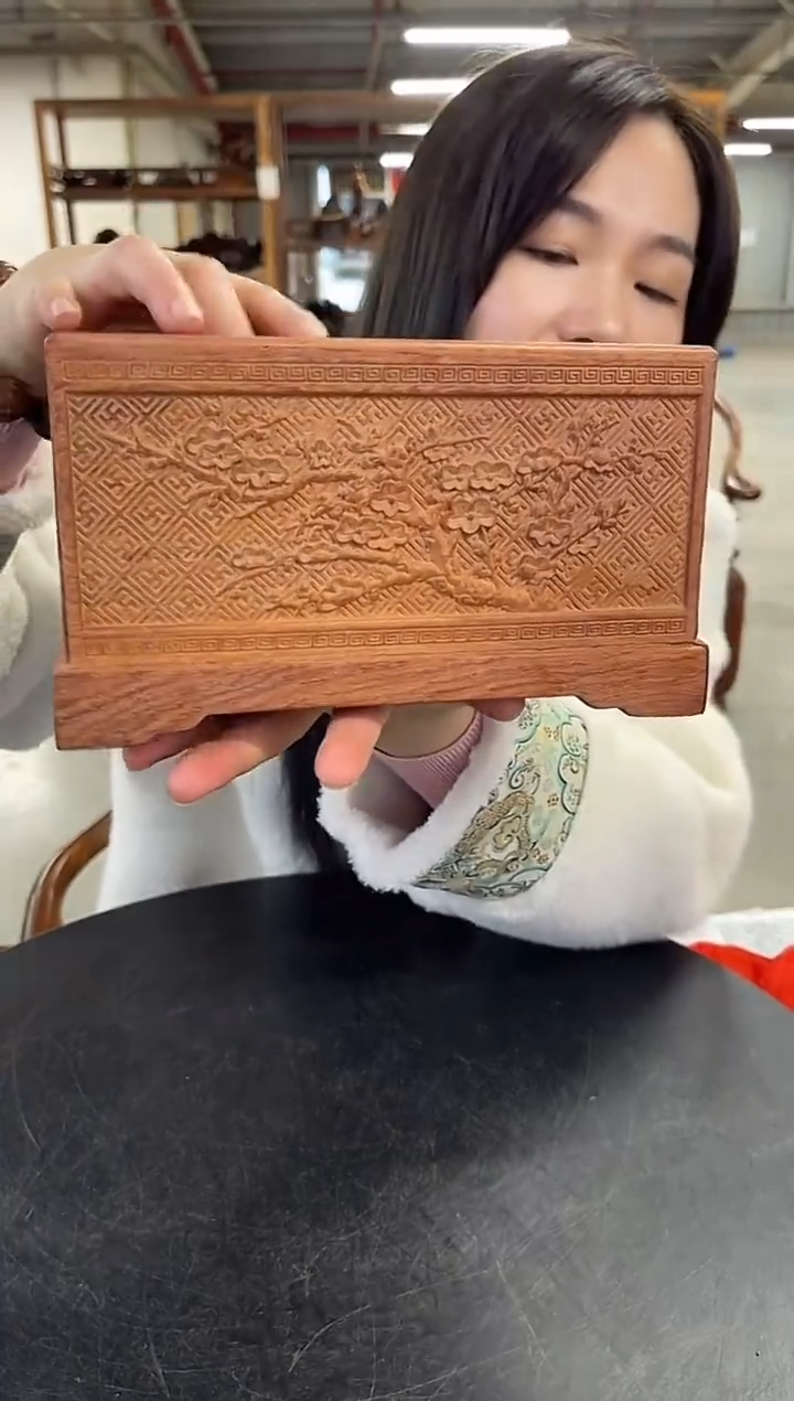 木DZ1816CM38花卉纹纸巾盒